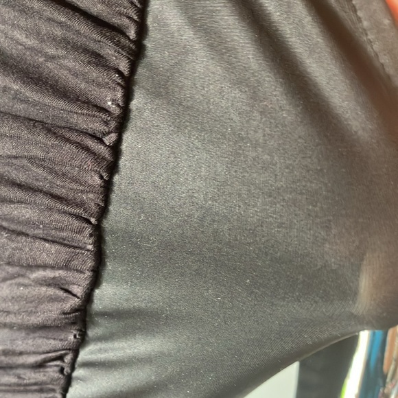 Melanie Lyne Sz L ruched top - Picture 2 of 9